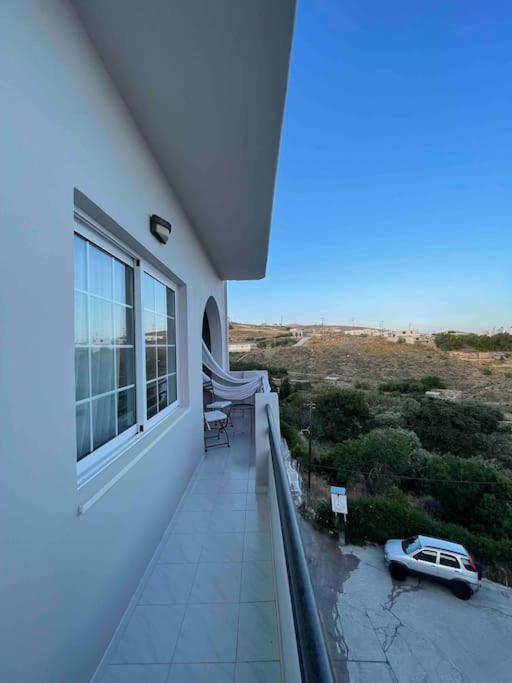 Downtown Tinos View Apartment Kültér fotó